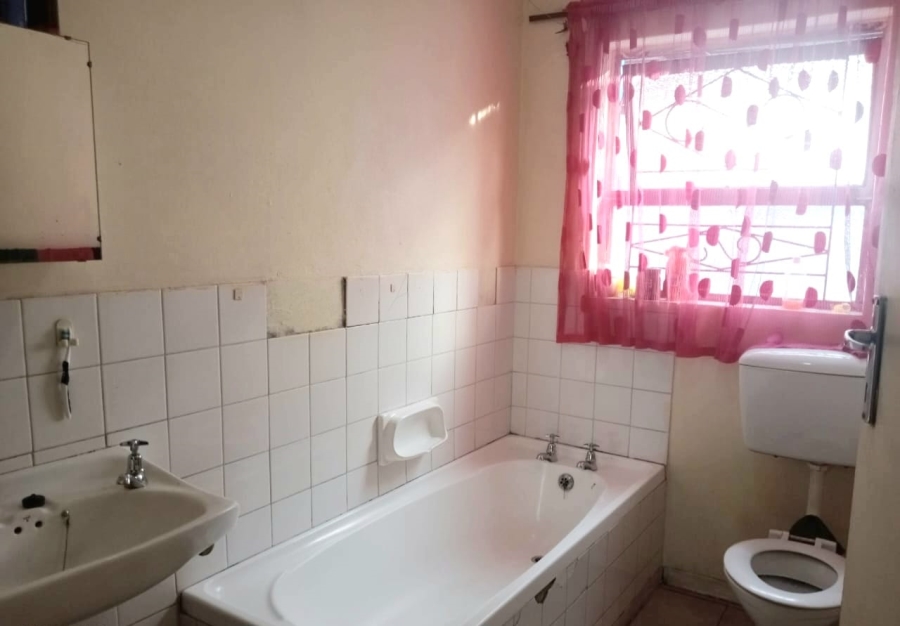 2 Bedroom Property for Sale in Belhar Western Cape